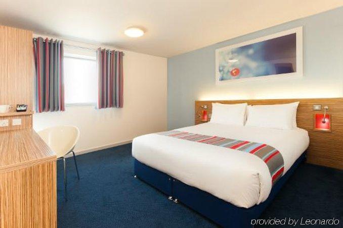 Travelodge Dundee Central Hotel Esterno foto